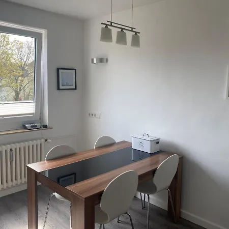 Apartment Travel *